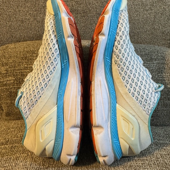 Under Armour Women's Speedfoam Gemini Light Blue / Pink Athletic Shoes Size 8.5 - Picture 4 of 9